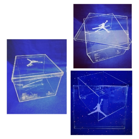 MAQUILA Y EXHIBIDORES DE ACRILICO